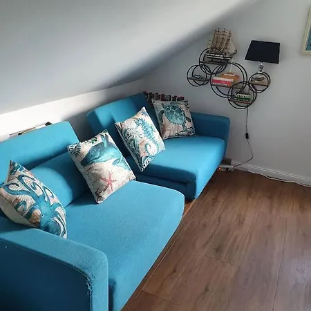 아파트 Penthouse Mit Grosser Terrasse U-bahn Nahe 뮌헨